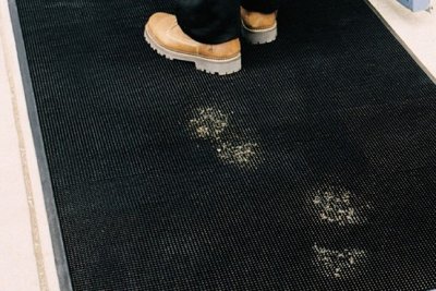 32" x 39" Rubber Brush Outside Entrance Mat