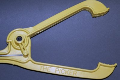 The Picker Arm Extender Trash Litter Grabber Gripper Tool MADE IN USA